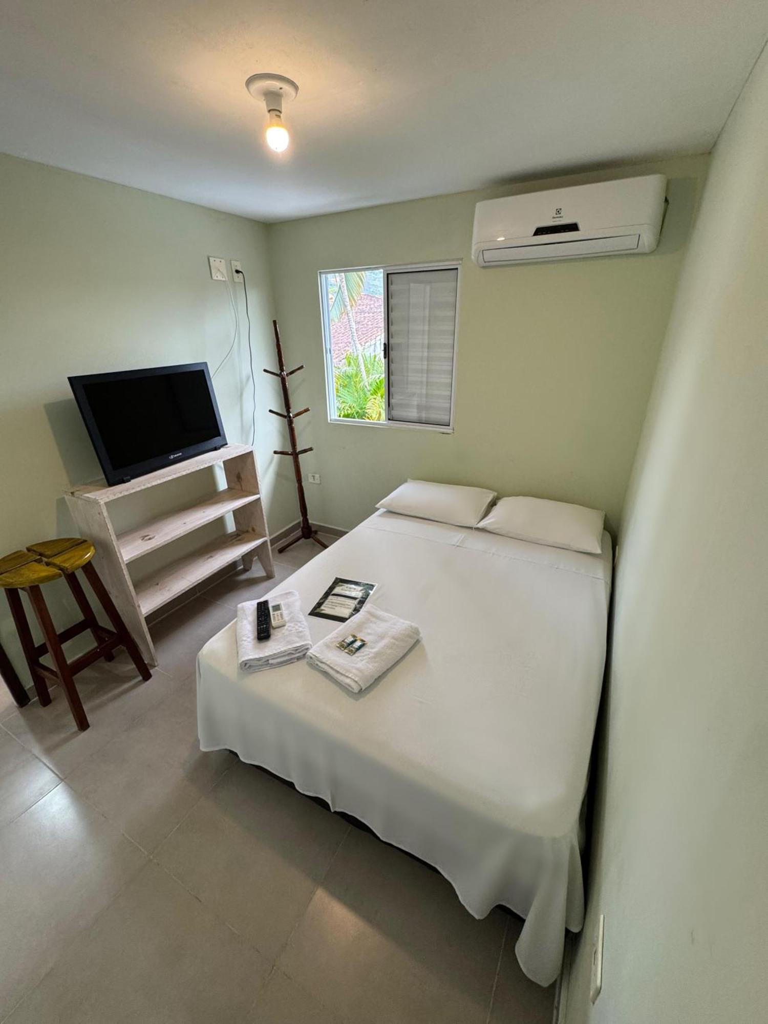 Pousada Casa Guntzel Juquehy - Piscina E Ar Condicionado Juquei Phòng bức ảnh